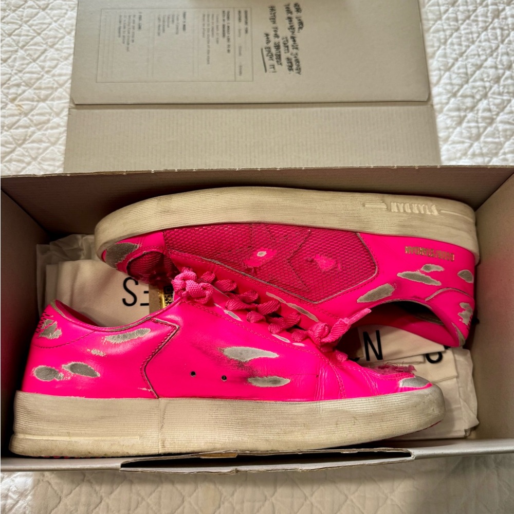 AUTHENTIC Golden Goose Stardan
